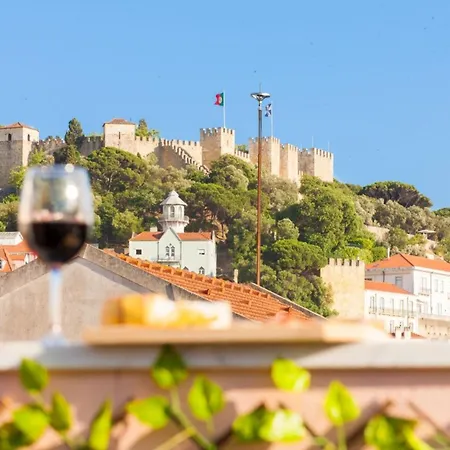 Charming 2 Bedroom In Centre Lissabon