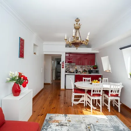 Charming 2 Bedroom In Centre 리스본